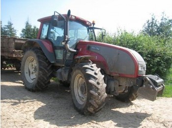 Valtra Valtra T120 - Traktor