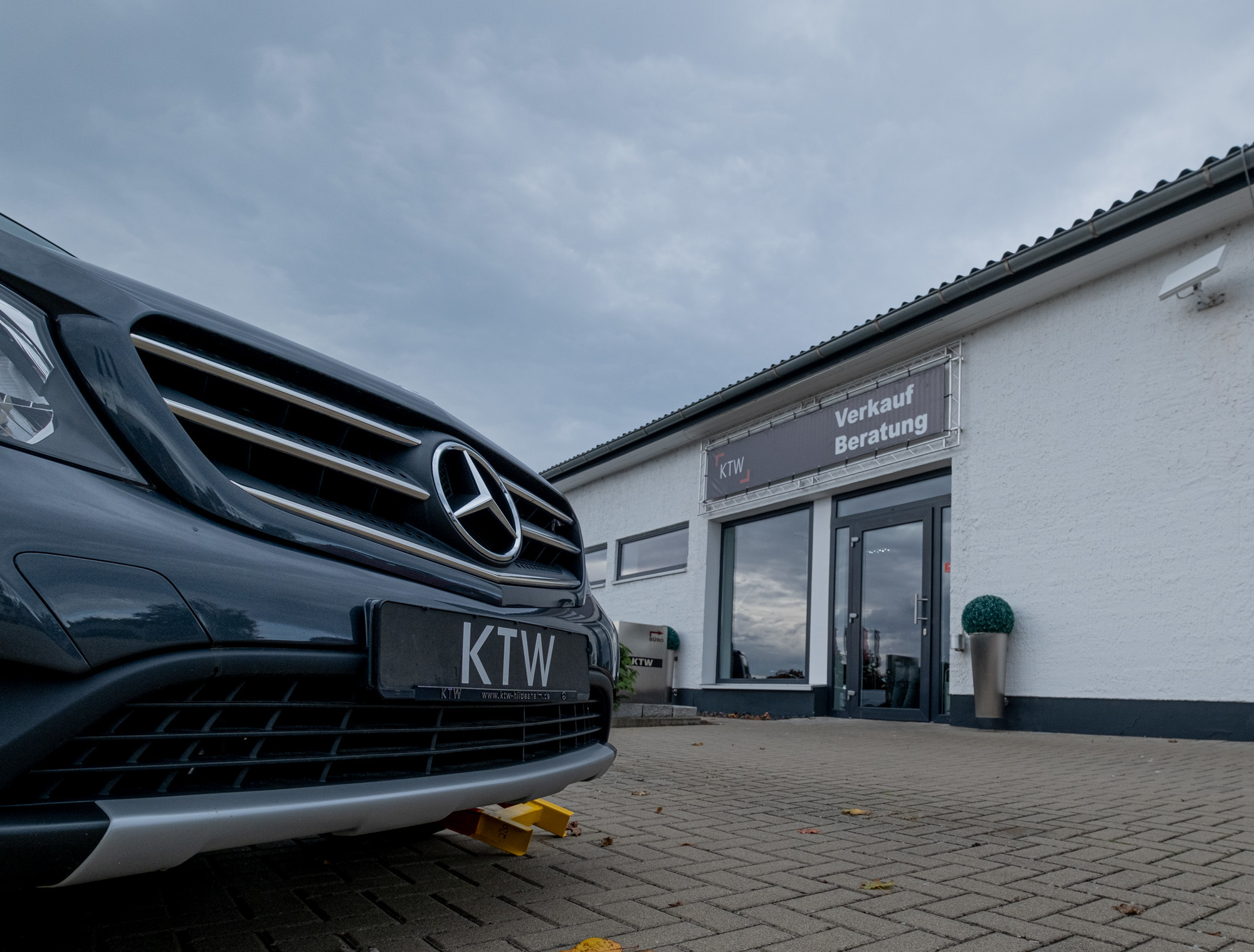 KTW Autohaus GmbH  undefined: bild 9