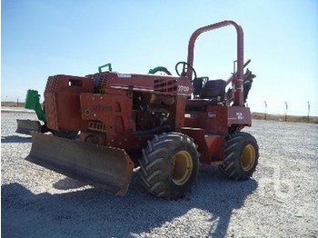 Ditch Witch 3700 - Byggmaskiner