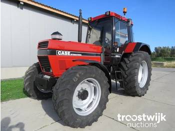 International 1255 XL - Traktor