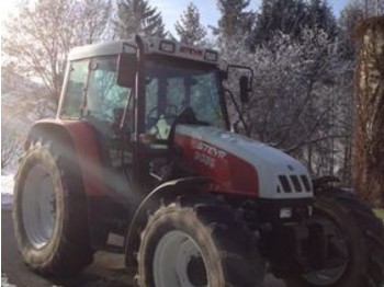 Steyr 9086 A mit Stoll HDPM 15 Frontlader - Traktor