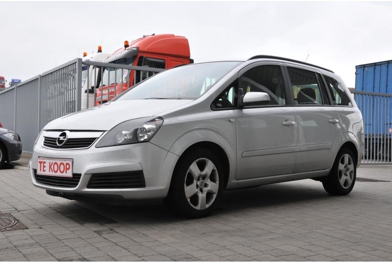 Personbil Opel Zafira: bild 2